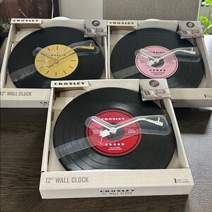 RECORD ALBUM FAUX VINYL RECORD CLOCK
PICK ONE!!!